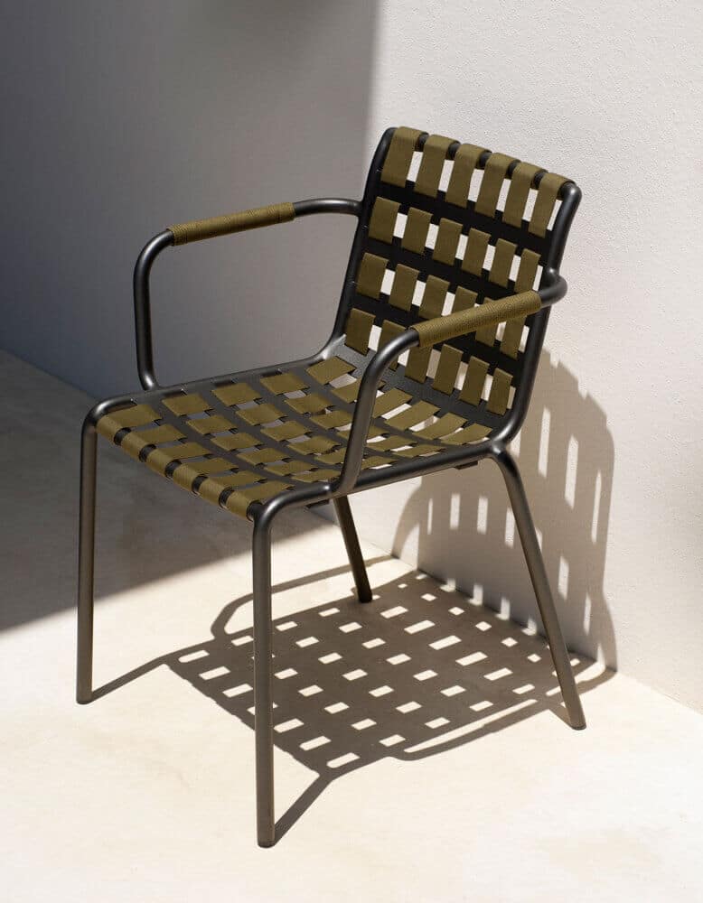 **NEW ARRIVAL** Roda - Erice - Chaise repas empilable – Image 5