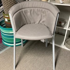 **NEW ARRIVAL** Kristalia - Compas - Chaise de repas empilable